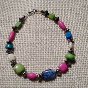 Source Unknown Multicolor Beaded Bracelet– Blue, Pink & Green